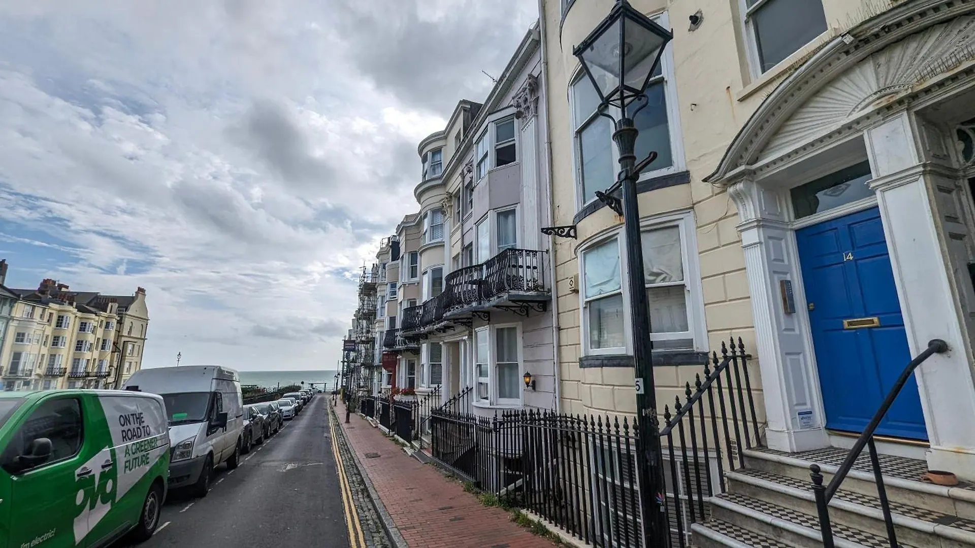 New Steine Apartment - Sea View - By Brighton Holiday Lets 0*,  Wielka Brytania